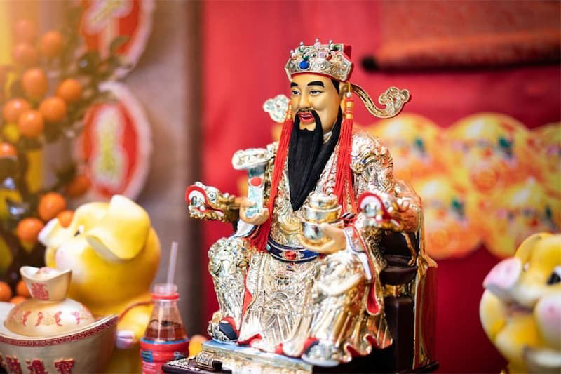 Văn khấn Thần Tài ngày rằm