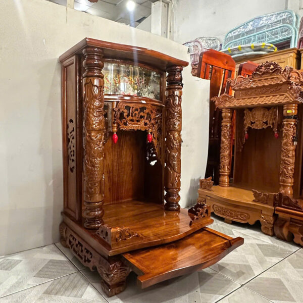 BÀN THỜ CHẠM CHỮ LỘC gỗ tự nhiên sang trọng, chuẩn phong thuỷ hút tài khí